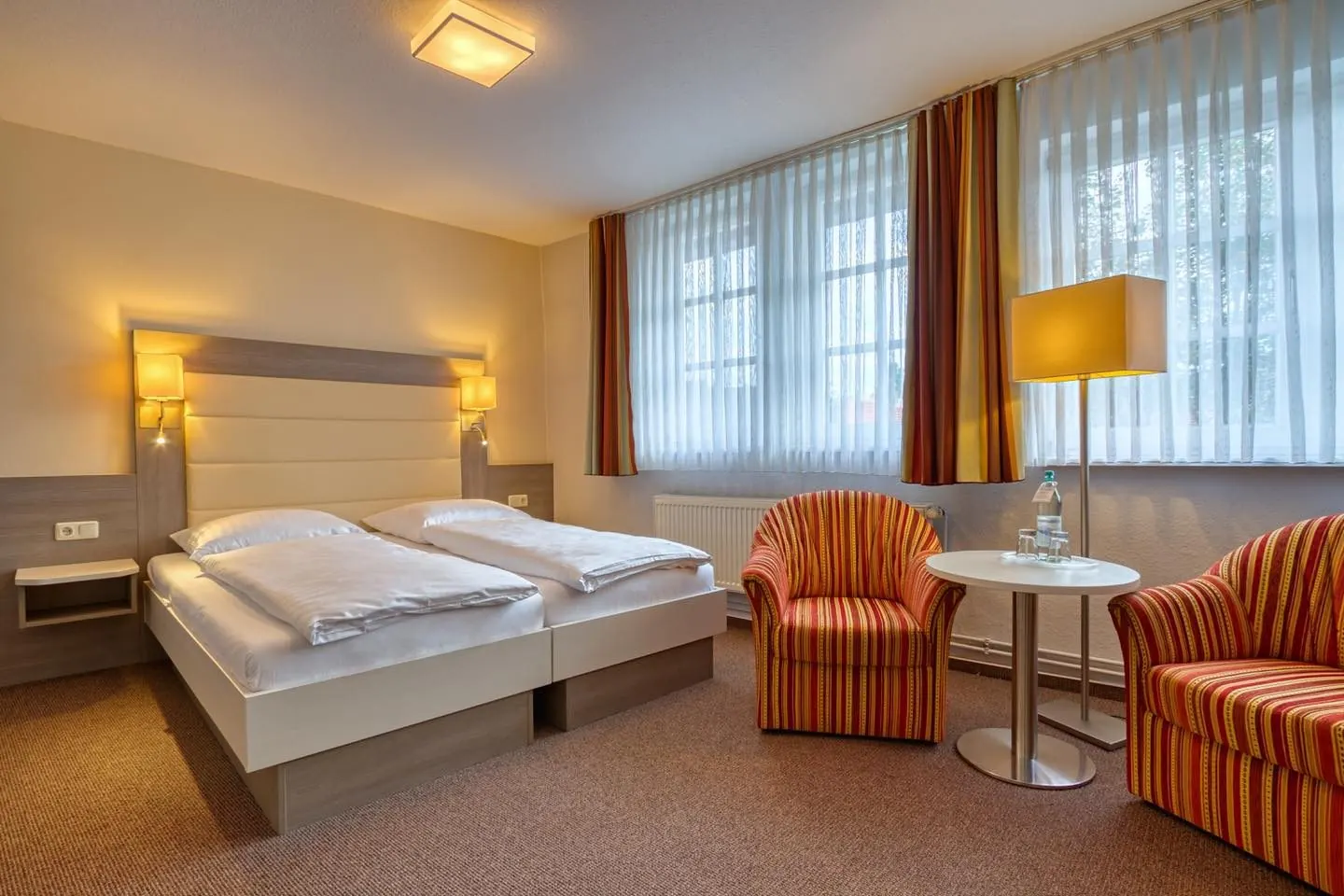 Hotelzimmer, fotografiert für einen Hotelbetrieb