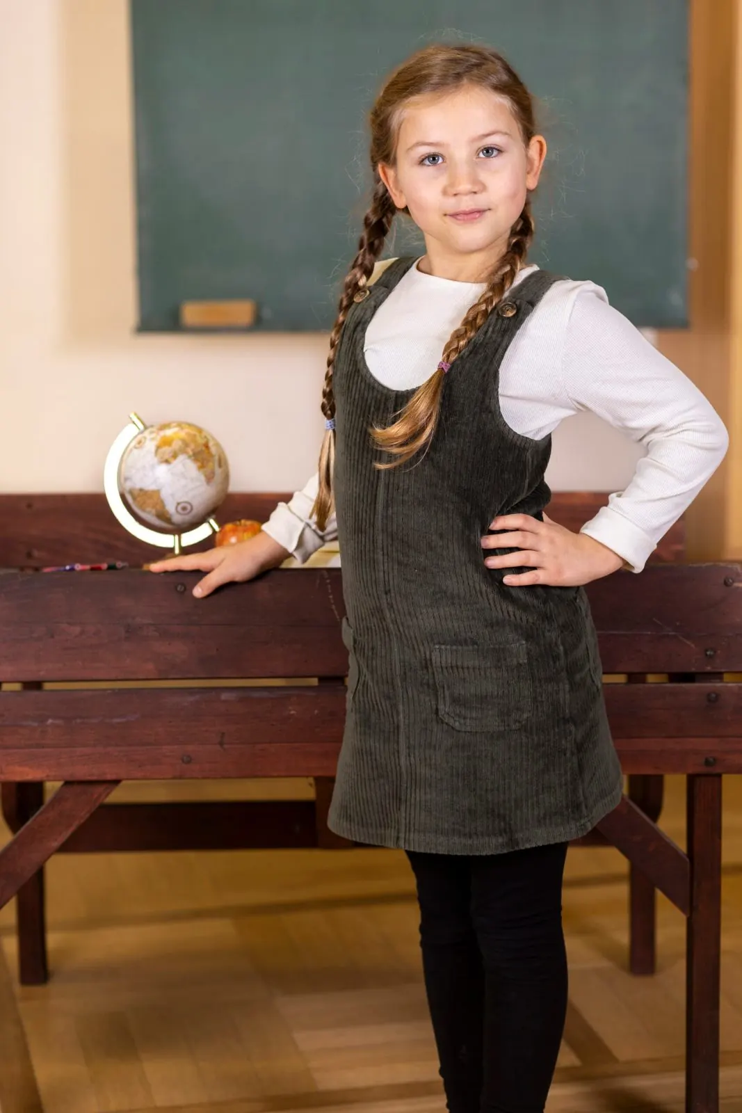Schulkind im Klassenzimmer